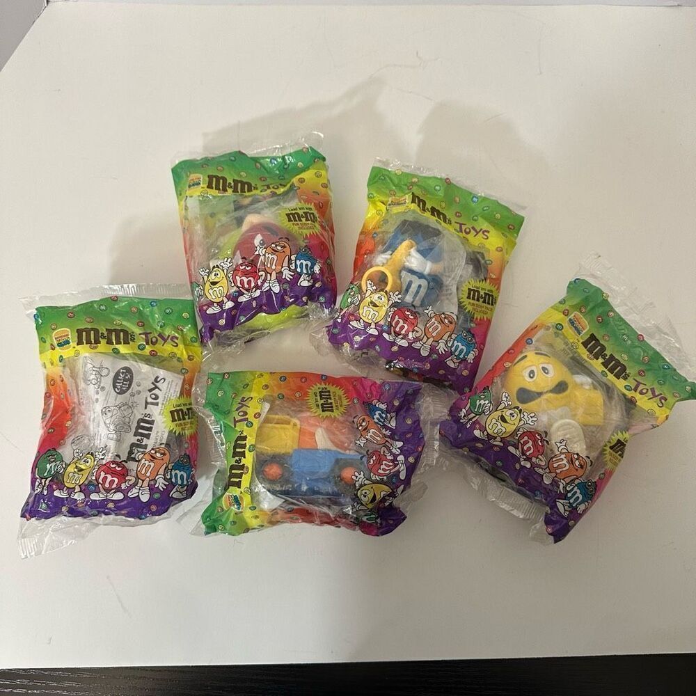 Vintage Burger King Kids Club M&M Toys 1990s
